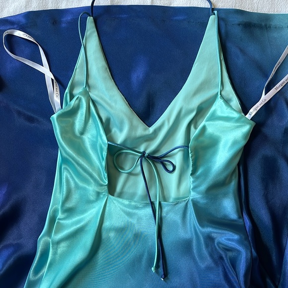 Morgan and Co. Satin Midi Dress - Picture 9 of 13